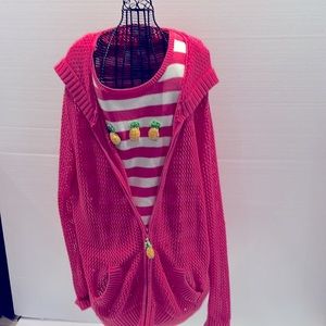 Quacker Factory  size XL Pink Hooded Sweater With Sleeveless Top Pineapple Decor